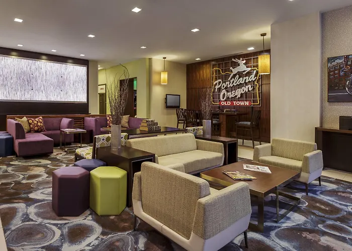 Courtyard By Marriott Portland City Center