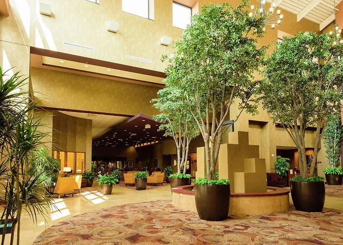 Embassy Suites By Hilton Minneapolis North