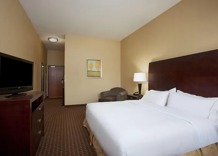 Holiday Inn Express Newport By Ihg