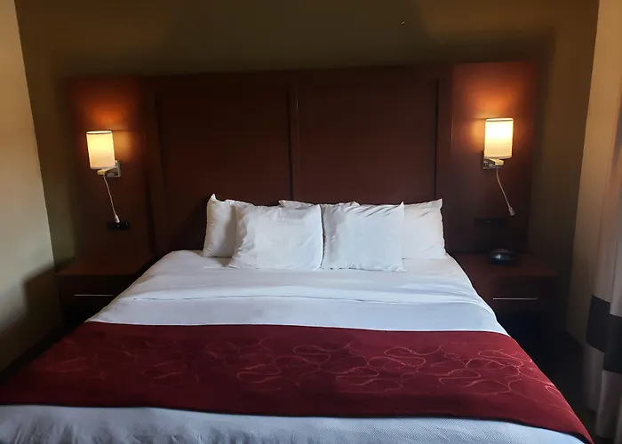 Comfort Suites South Point - Huntington