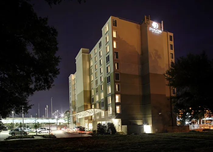 Doubletree By Hilton Biloxi