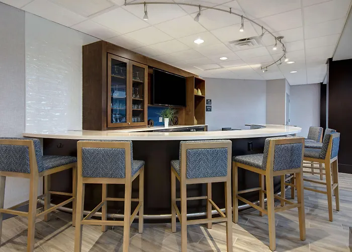 Hampton Inn & Suites Yonkers