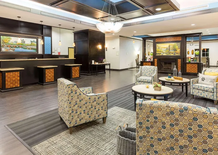 La Quinta By Wyndham Mt. Pleasant