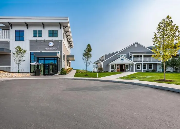 Pelham House Resort