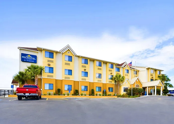 Microtel Inn & Suites By Wyndham New Braunfels I-35