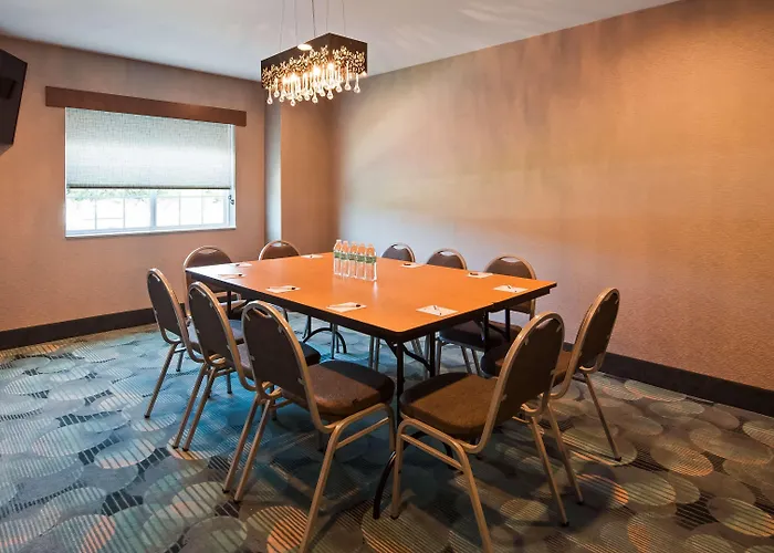 Best Western Plus Harrisburg Mechanicsburg