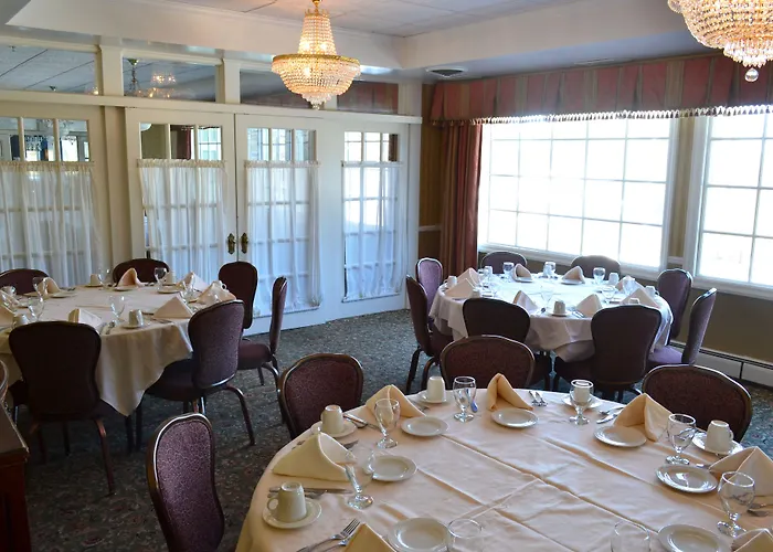 Stafford'S Bay View Inn