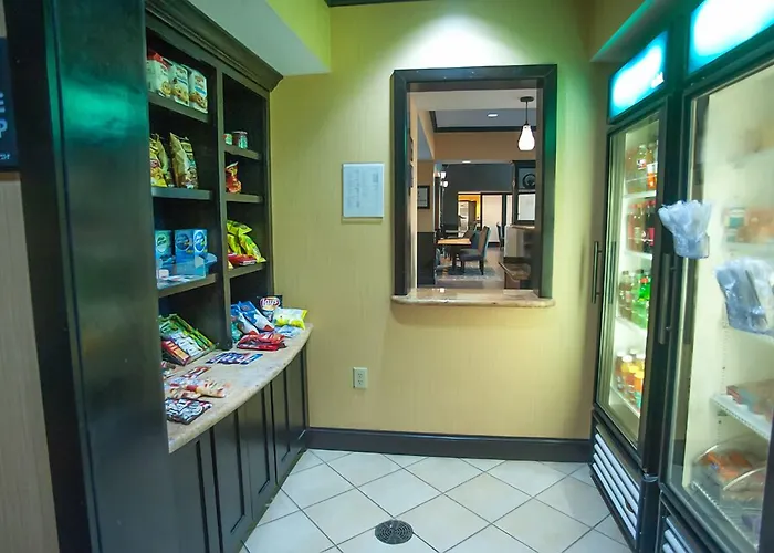 Hampton Inn & Suites Palestine