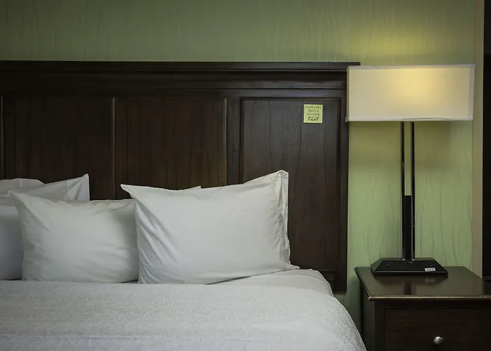 Hampton Inn & Suites Suisun City Waterfront