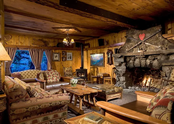 Tamarack Lodge