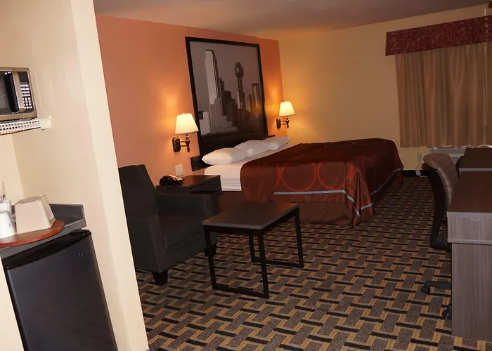 Super 8 By Wyndham Farmers Branch/North Dallas
