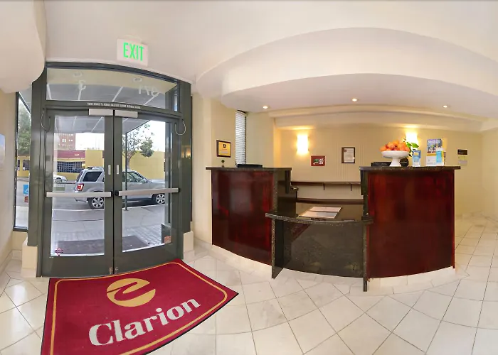 Ramada By Wyndham Oakland Downtown City Center
