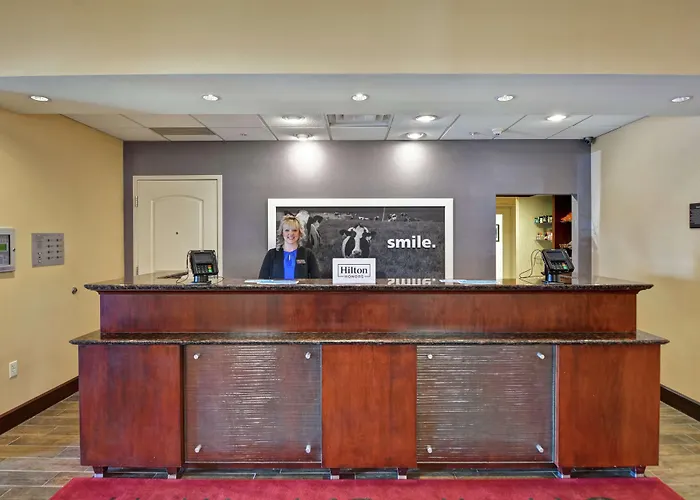Hampton Inn And Suites Peoria At Grand Prairie