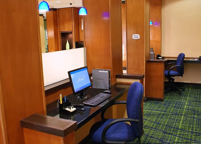 Fairfield Inn & Suites By Marriott Selma Kingsburg