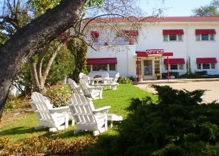 Holiday Music Motel