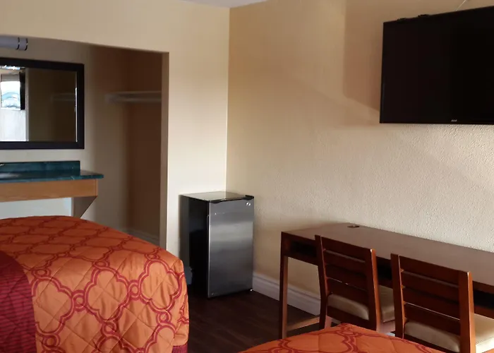 American Regency Inn