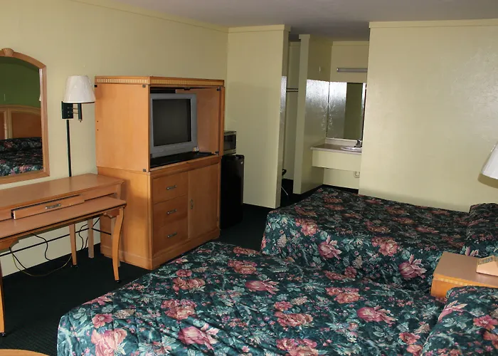 Travelers Inn Gainesville