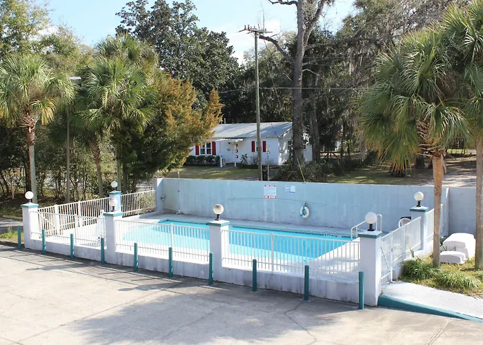 Travelers Inn Gainesville