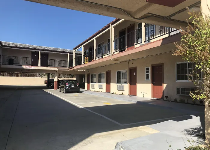 Surfside Inn Redondo Beach