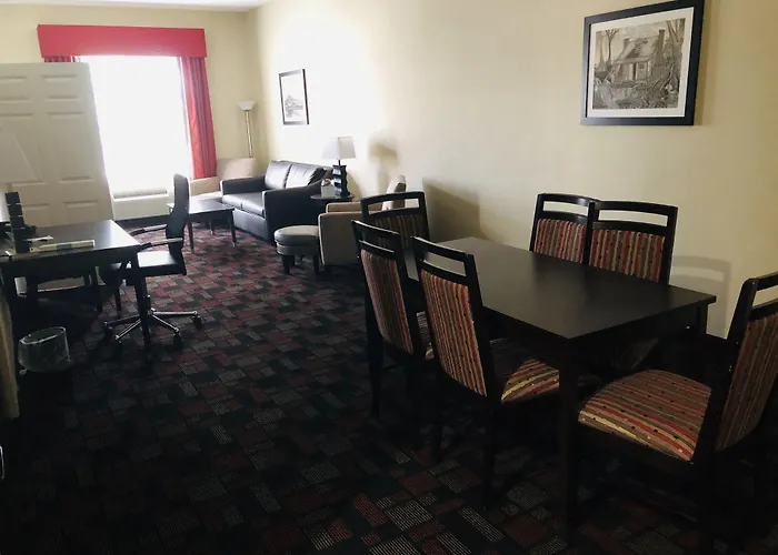 Wingate By Wyndham Lake Charles Casino Area