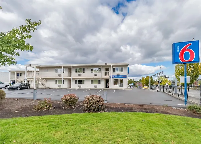 Motel 6-Beaverton, Or