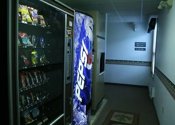 River Valley Inn & Suites