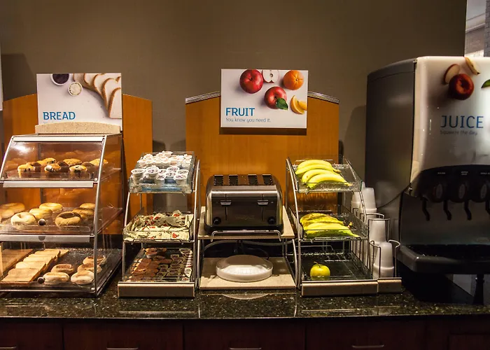 Holiday Inn Express Hotel And Suites Saint Robert By Ihg