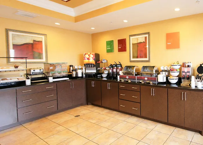 Comfort Inn & Suites Franklin East