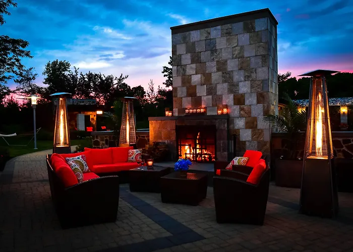 Hotel Indigo Long Island - East End By Ihg