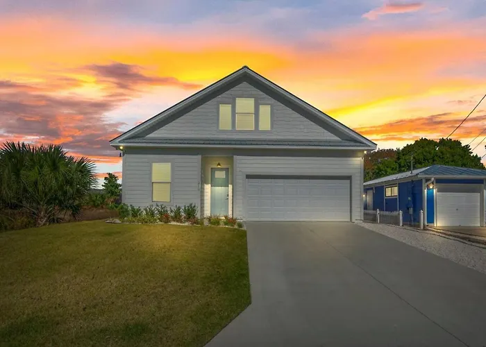 Laid-Back - Private Pool, 4 Min Walk To Beach, Close To 30A, Free Daily Activities