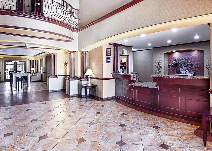 Best Western Plus Royal Mountain Inn & Suites