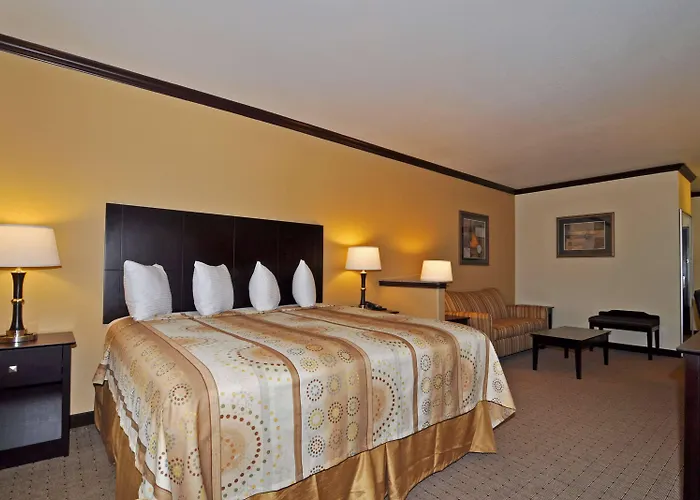 Best Western Plus Royal Mountain Inn & Suites