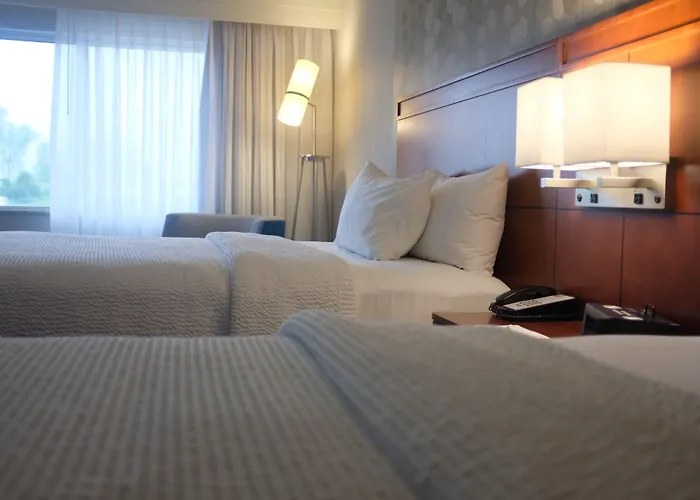 Courtyard By Marriott Owensboro