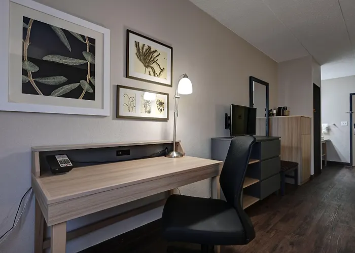 Country Inn & Suites By Radisson, Pierre, Sd