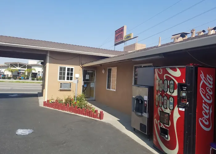 Buckboard Motel