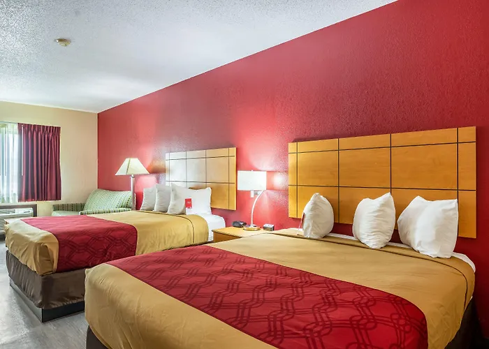 Econo Lodge Topeka At Wanamaker