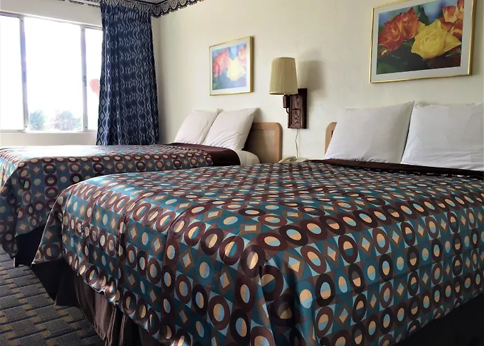 Ramblin Rose Motel