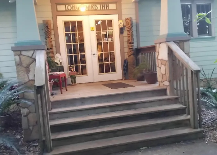 Anchor Inn Nsb Bed And Breakfast