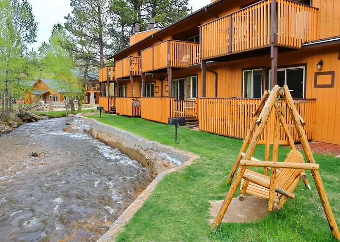 Murphy'S River Lodge