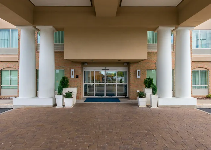 Holiday Inn Express And Suites Dickson City By Ihg