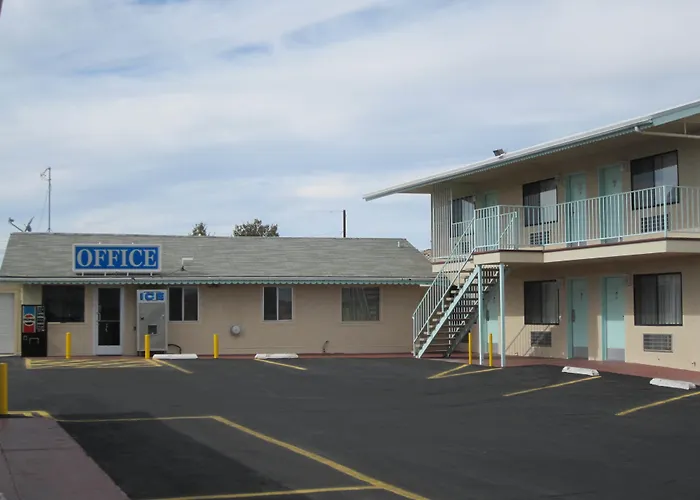 Howard Johnson By Wyndham Ridgecrest, Ca