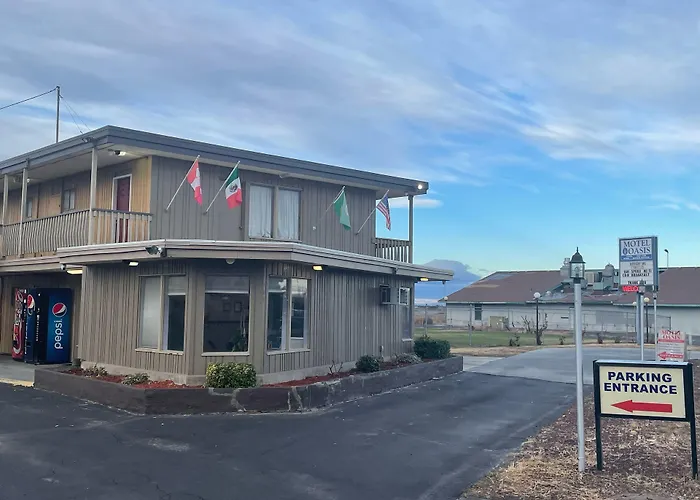 Motel Oasis