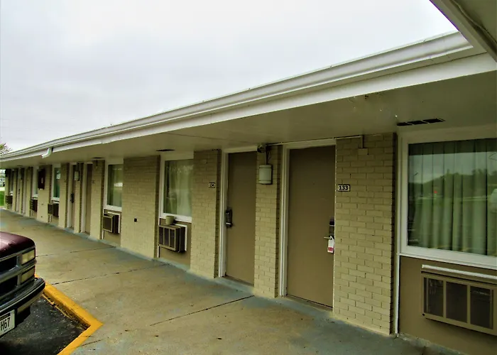 Capri Motel