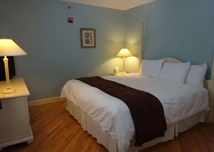 Sea Rose Suites