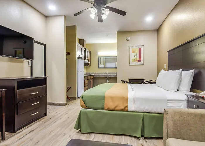 Americas Best Value Inn & Suites Tomball