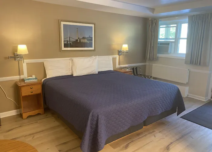 Bucksport Inn