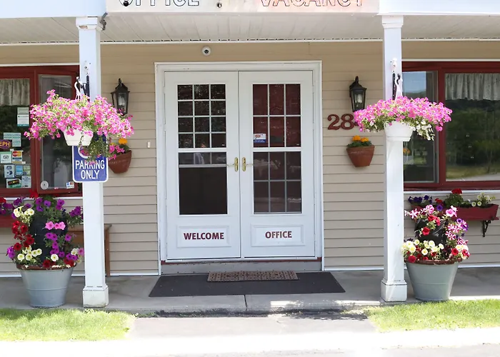 Cozy Corner Motel