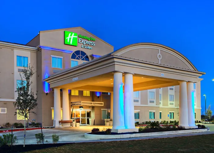 Holiday Inn Express & Suites Cotulla By Ihg