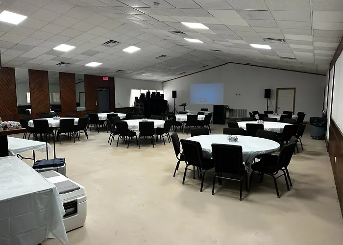 Super 8 By Wyndham Corsicana