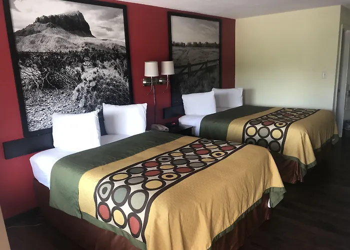 Super 8 By Wyndham Corsicana